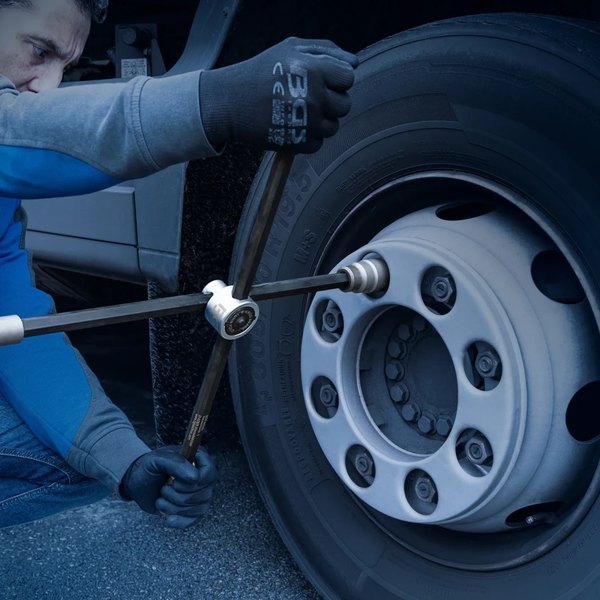 Kravas auto speciālie instrumenti