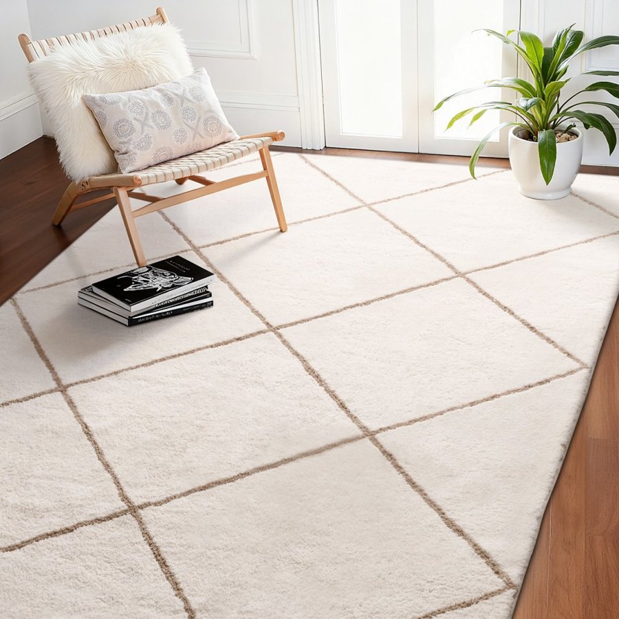 VEVOR Indoor Plush Area Rugs, 1.83 x 2.74 m Plush Carpet, Area Rugs Furry with Long Plushs Pile, Thick & Durable High-Pile Rug for High-Traffic Areas, Bedroom, Non-Shedding & Non-Slip Backing, Beige