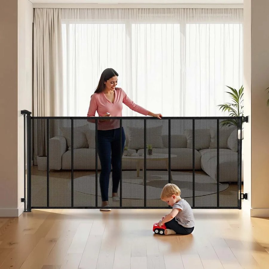 VEVOR Retractable Baby Gate, Extends to 4150 mm Extra Wide, 990 mm Tall, with Reinforced Fiberglass Strips, Avoids Crawling Through, Mesh Dog Gate for Decks, Doorways, Garages, Indoor, Black