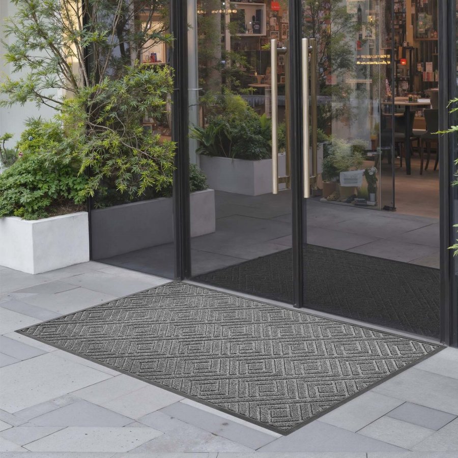 VEVOR Commercial Front Door Mat – 61.5 × 36 Inch, 0.28 Inch