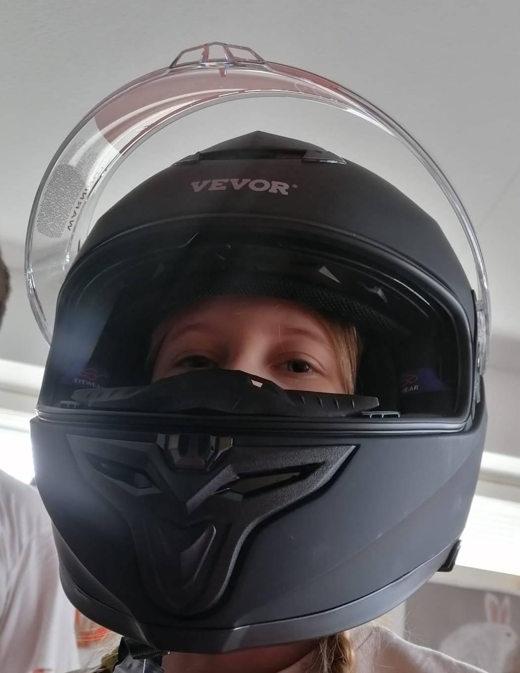 VEVOR Motorcycle Helmet, Full Face, Smart Street ABS & High Density Helmet with Bluetooth Slot & Interchangeable Lens, DOT Approved Comfortable Motocross Helmet, Fit for Youth & Adults